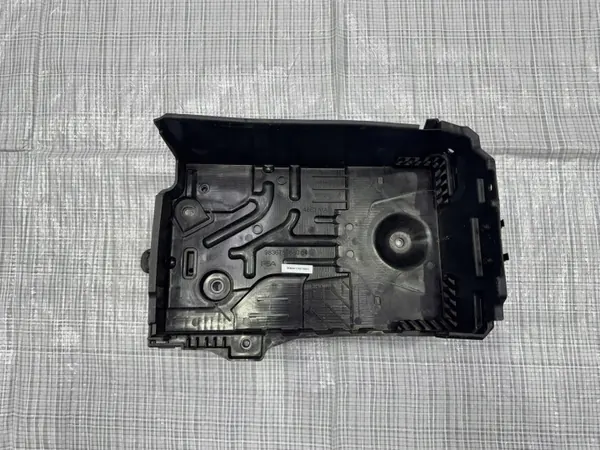 Base de batterie Fiat 600 OEM 9836759680 - Occasion image 2