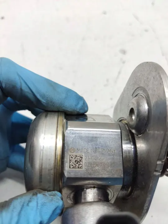 OEM 0261520281 Högtrycksbränslepump för BMW 5-serie image 7