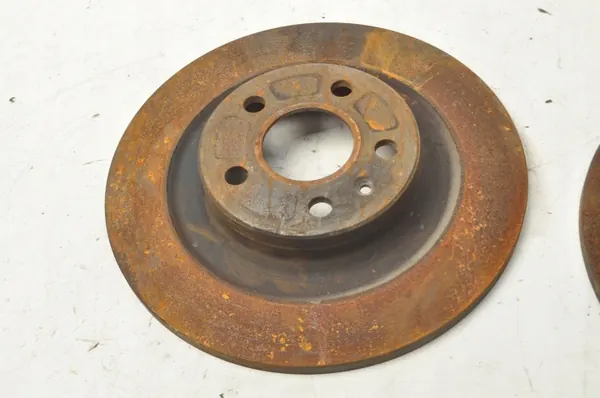 Volvo V60 II S60 III Remschijven & Blokken Achter OEM 31423170 image 3