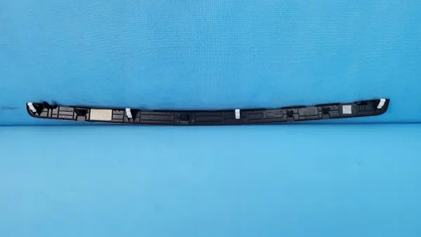Garniture Décorative Gauche KIA SPORTAGE V 23r OEM 84748-R2000 image 6