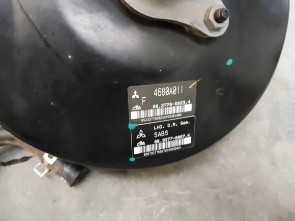 Servo Mitsubishi OEM WB/4680A011 para Lancer VIII image 4