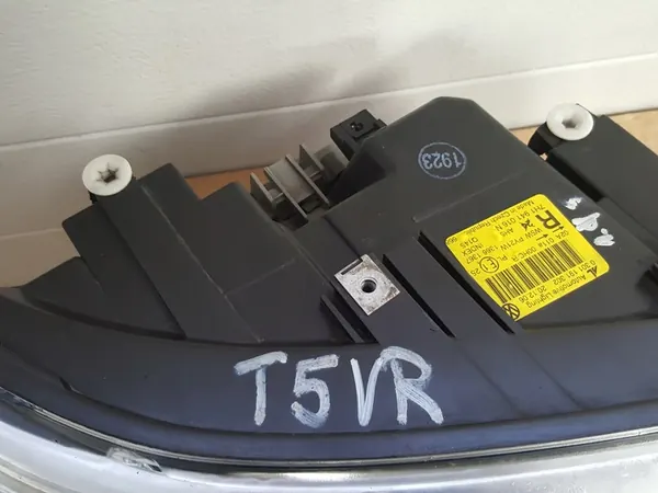 Volkswagen OE 7H1 941 016 L refletor image 2