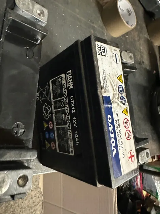 Bateria Adicional Volvo V60 I II S60 II XC60 V90 S90 XC90 image 3