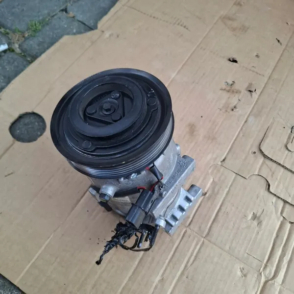 Compresseur de Climatisation Hyundai Tucson Kia Sportage IV image 6