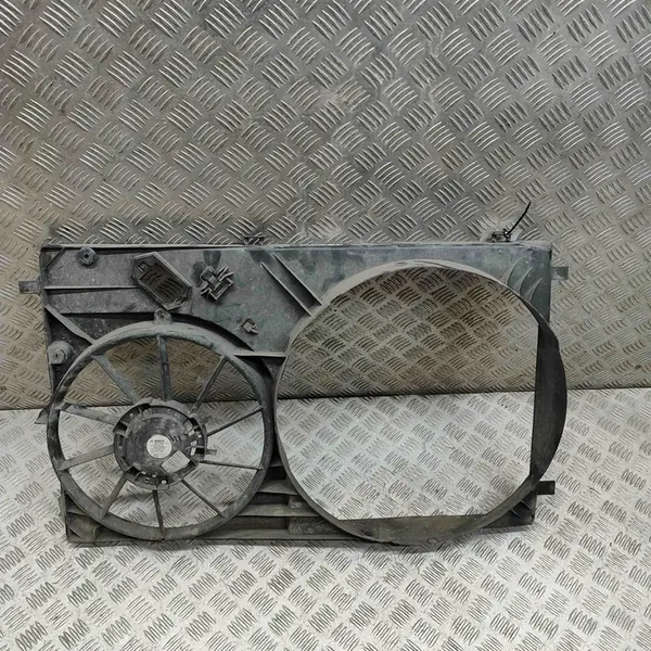 Framstöt fender Ford Transit 2.0L 2018 OEM 3135104127 image 2