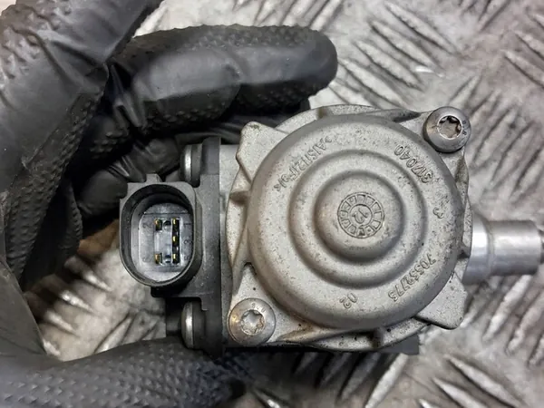 Válvula de Atuador de Turbocompressor Audi A5 1.8 TFSI 06L145725S image 3