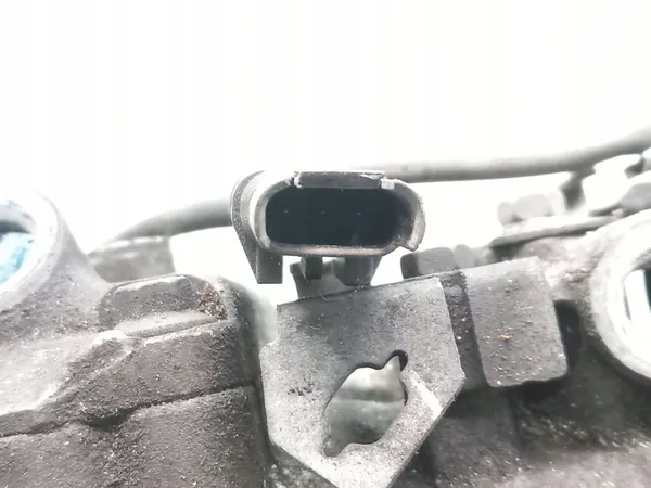 Compressore A/C BMW 5 F10 F11 N57 GE4472602982 image 9