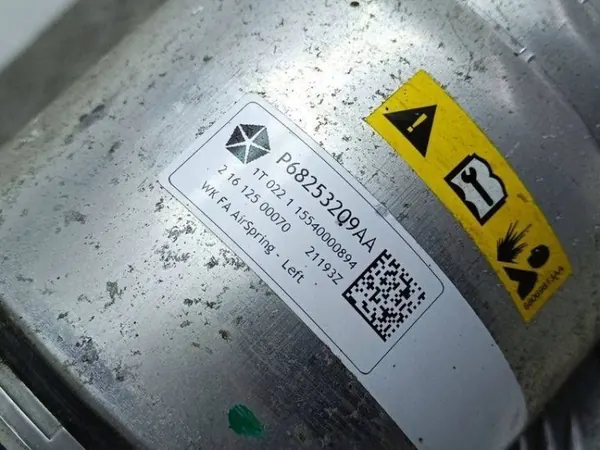 Vorne Links Luftfederung Dämpfer OEM P68253209AA image 6