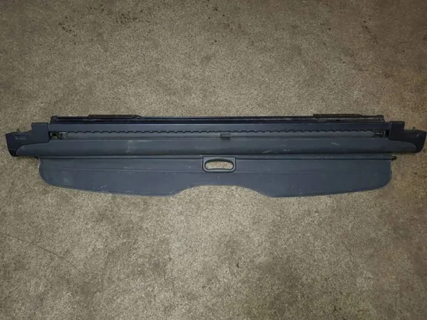 BMW 5 Touring E39 tavaratilan sälekaihdin OEM 8217331 image 2