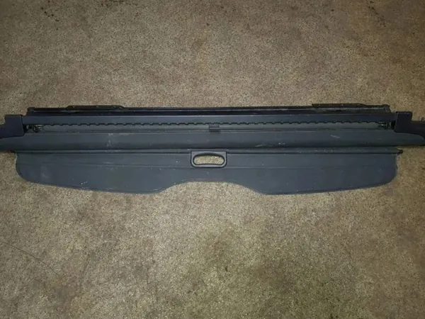 BMW 5 Touring E39 tavaratilan sälekaihdin OEM 8217331 image 4