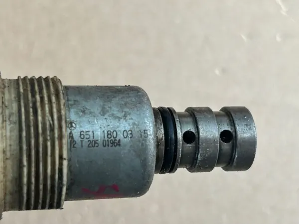 Sensor presión aceite OEM A6511800315 para Mercedes Sprinter image 4