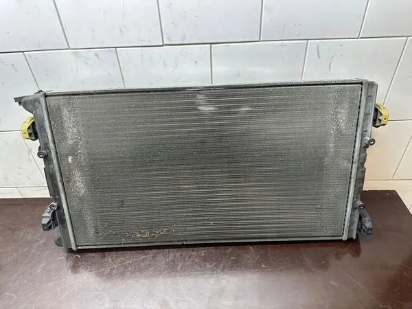 Vattensradiator Volkswagen New Beetle 1C0121253A image 4