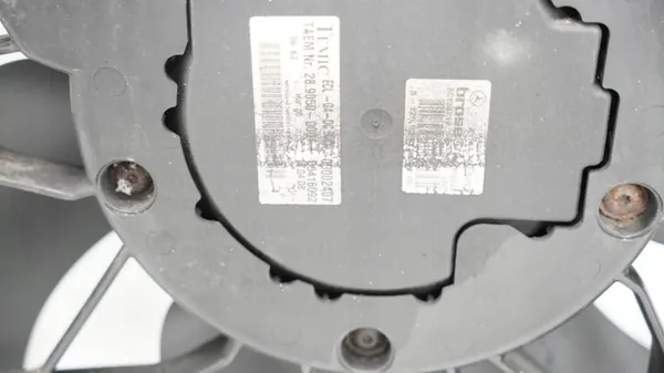Ventilateur de refroidissement OEM 360209937 Mercedes ML W164 image 4
