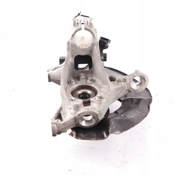 Mercedes A35 Pyörännavan A1773321400 Etu Oikea image 4