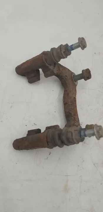 Takajarrusatulan tuki Volkswagen Golf IV image 6