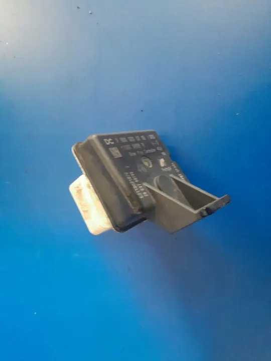 Relé OEM 110679886R para Renault Kajar 1.5 DCI image 2