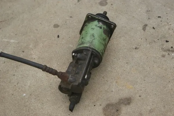 Booster d'embrayage OEM VC3262 - État utilisé image 3