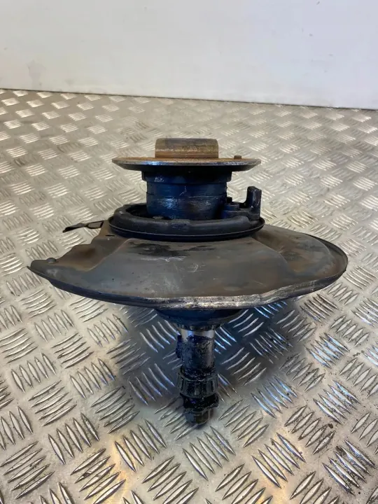 Pivô dianteiro esquerdo OEM A1073320402 Mercedes-Benz image 5