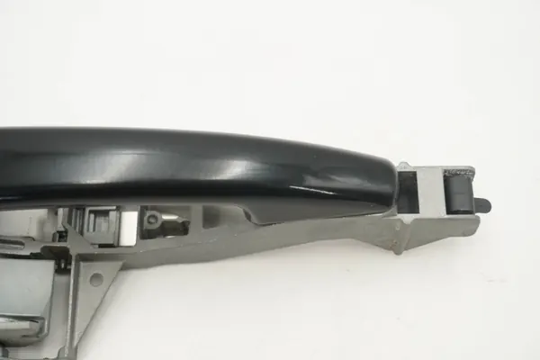Vänster bakdörrhandtag OEM 9684560080 Peugeot 208 image 3