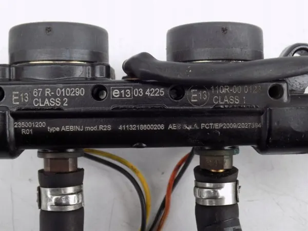 Rampe d'injection AEB R3S R2S pour 5 cylindres image 3