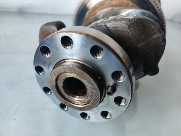Vilebrequin d'occasion OEM D420T8 pour Volvo 2.0 D image 4