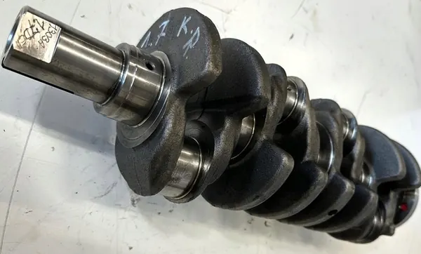 Cigüeñal Renault Nissan Mercedes 1.7 DCI OEM A6220300800 image 3