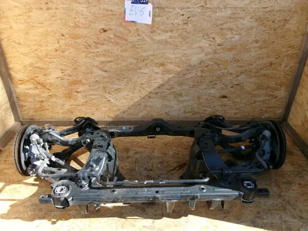 KIA EV-6H08 Achterophanging draagarm - Gebruikt image 2