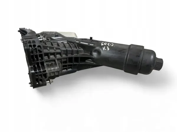 Gebruikte BMW oliefilterbevestiging OEM 72435985 image 4