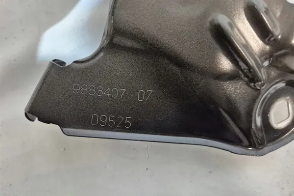 Suportes de para-lama dianteiro esquerdo Bmw X1 U11 OEM 9883409 image 3