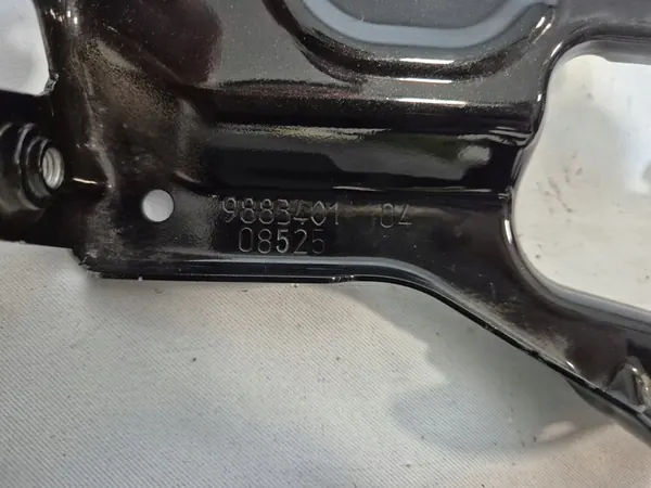 Suportes de para-lama dianteiro esquerdo Bmw X1 U11 OEM 9883409 image 4