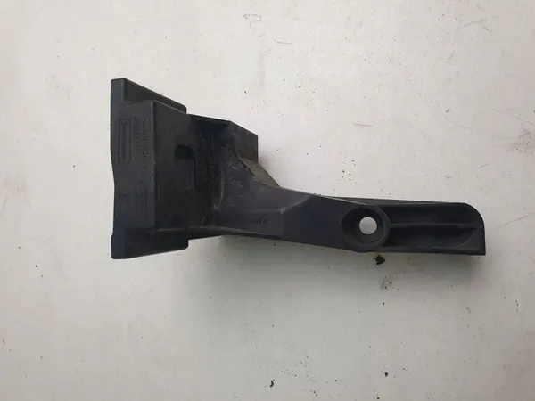 Kylarfäste Volkswagen PASSAT B8 2016 4G0805201B image 4