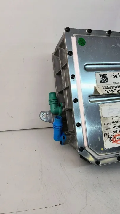 Batterie hybride OEM 9859565880 pour Peugeot 3008 III image 3