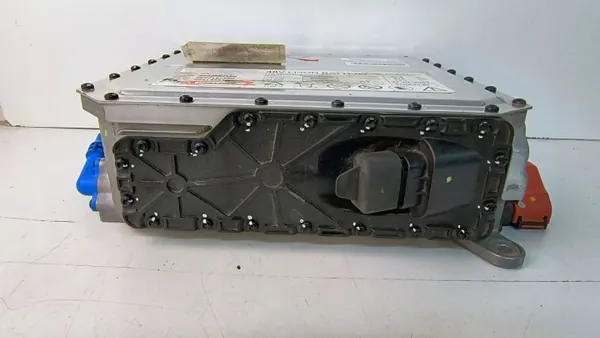 Batterie hybride OEM 9859565880 pour Peugeot 3008 III image 5