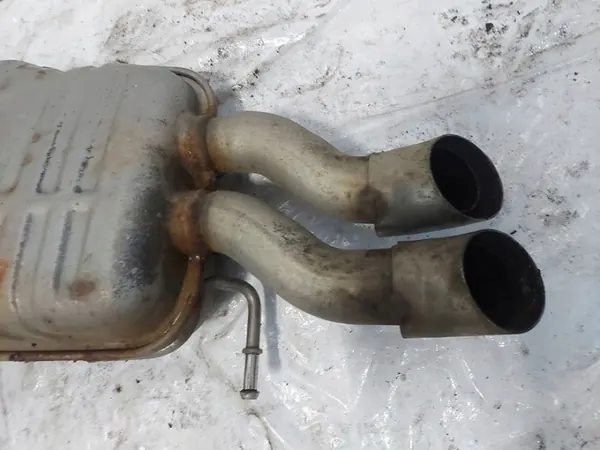 Audi OE Avgassdämpare OEM 8E0253611CB image 4