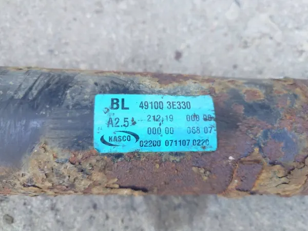 KIA SORENTO I 2.5 CRDI Bakre drivaxel image 5