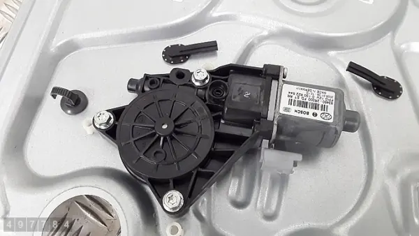 Hyundai Fensterheber OEM 834802R070 - Gebraucht image 3