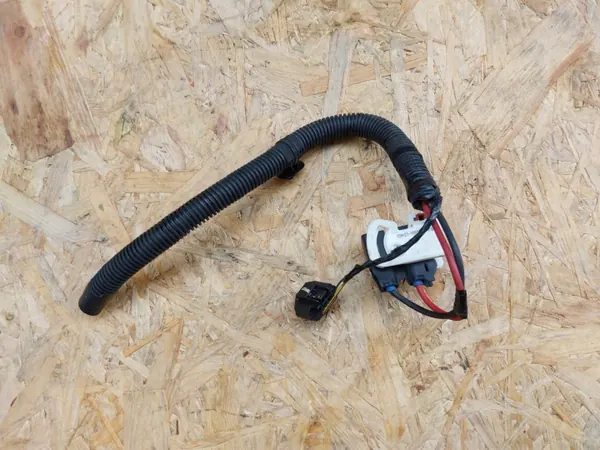 OEM 1801655 servopump pluggar för Dacia image 4