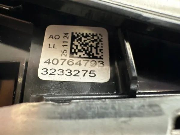 VW Touareg III 760 LCD Navi Touchscreen OEM 761919618A image 7