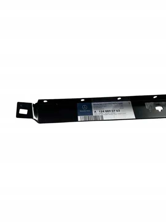Couvercle de garniture Mercedes W124 OEM A1248890763 image 3