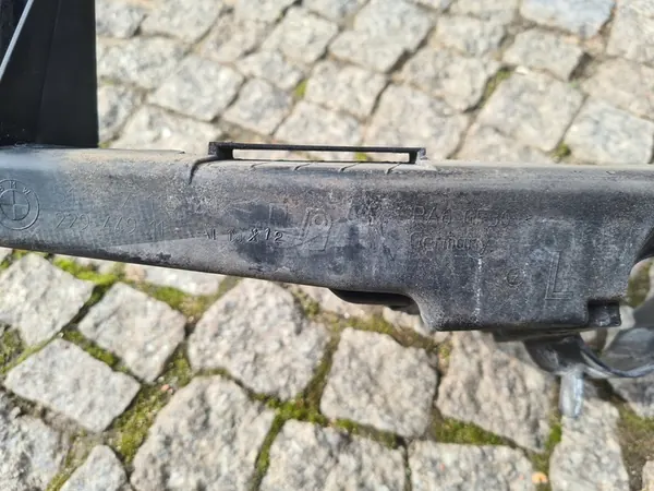 Support de phare gauche BMW 3 E90 E91 Pré-Facelift OEM image 2