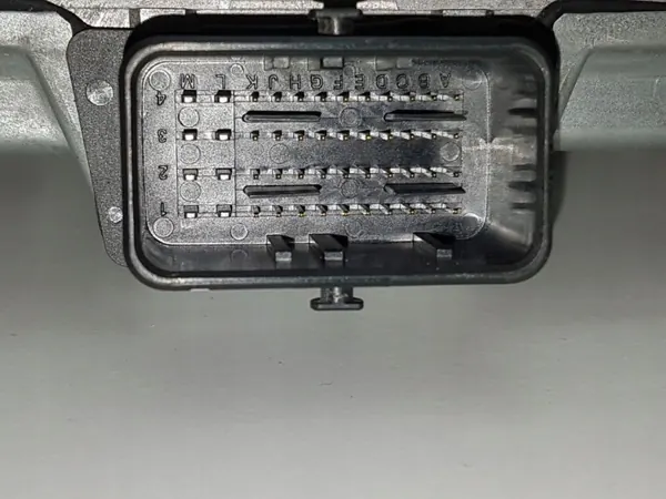 Nissan EMU10090N injectiecontroller voor Navara D23 2016 image 4
