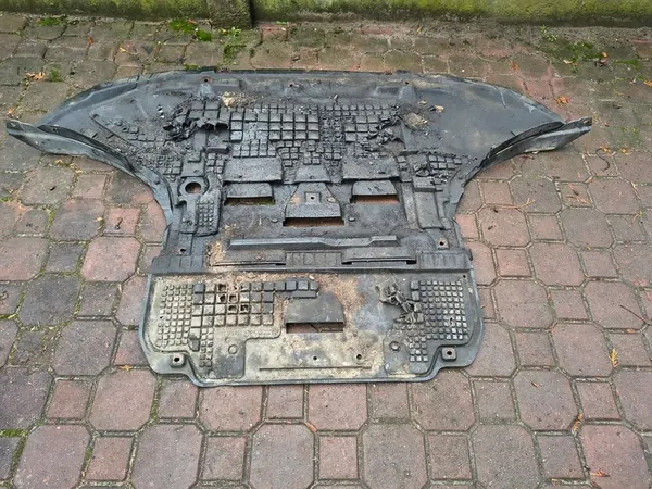 Motor Under Shield Audi A6 C6 4F 4F0863821E 4F0863822A image 4