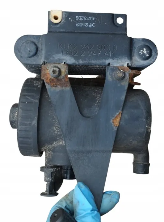 Kraftstoffkühler & Filtergehäuse OEM 1332247411 für BMW 3 E46 image 4
