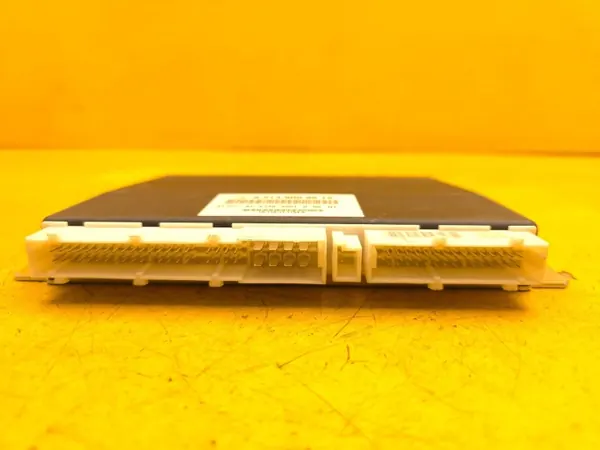 Jousituksen ohjausmoduuli OEM A2139009618 Mercedes image 3