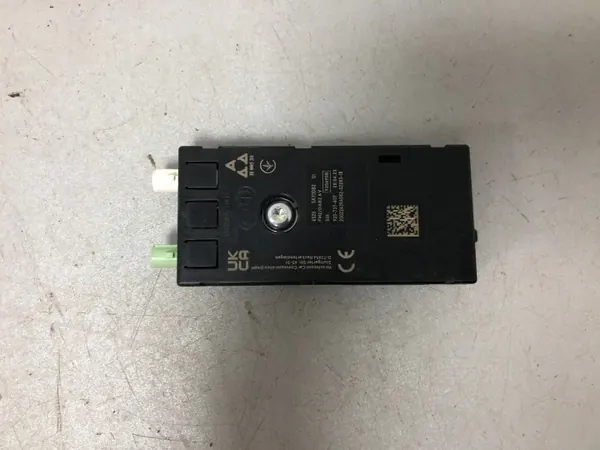 Antennivahvistin OEM 65205A73DB2 BMW i4 G26:lle image 2