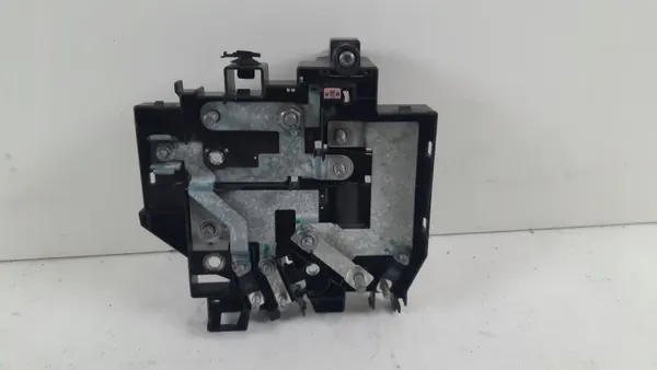 Abrazadera Volvo XC40 OEM 1155670664 - Pieza OE Usada image 2