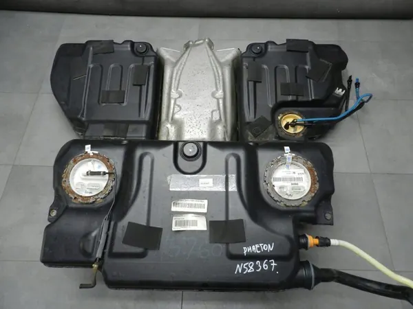 Brandstoftank OEM 3D0201021JQ voor Volkswagen Phaeton image 8