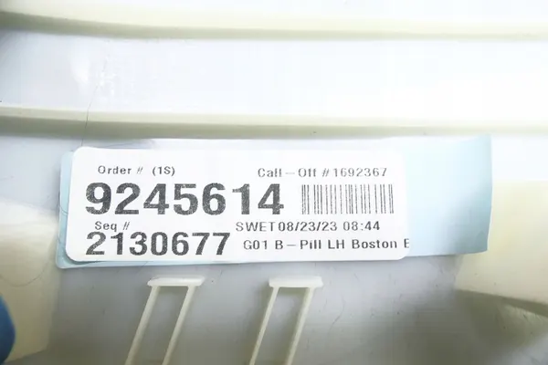 OEM 8072813 B-Pilarin Ylävasen Peite BMW X3 G01 image 7