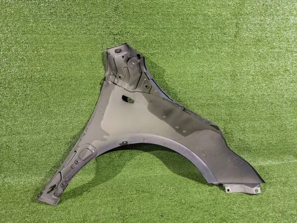 Parafuso dianteiro esquerdo Kia Ceed III OEM CSC26432 image 3