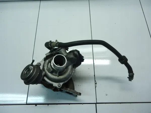 Turbo Ford OE CM5G-6K682-HB pour Focus MK3 image 2